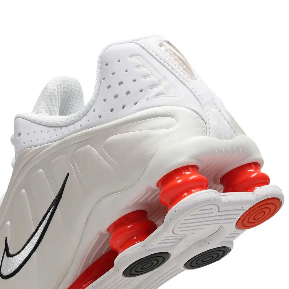 Nike Shox R4  Women 