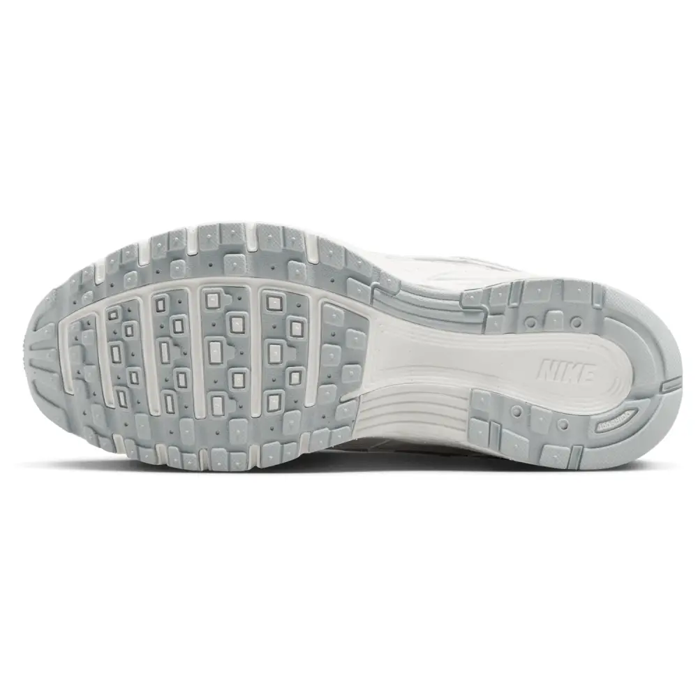 Nike P-6000  Women 