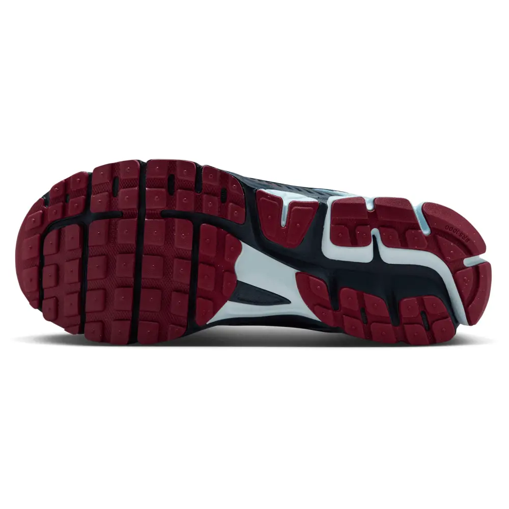 Nike Zoom Vomero 5  Women 