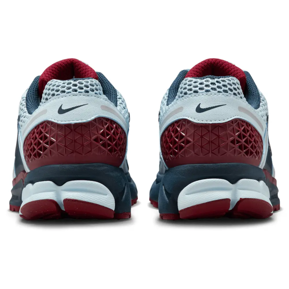 Nike Zoom Vomero 5  Women 