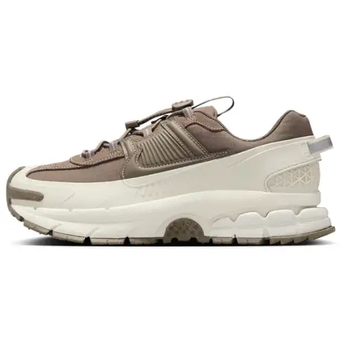 Nike Zoom Vomero Roam  Women 