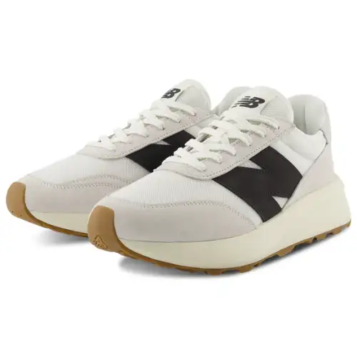 New Balance 370  Women 