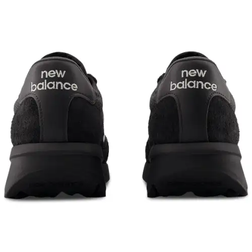 New Balance 370  Women 