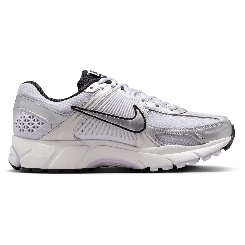 Nike Zoom Vomero 5  Women 