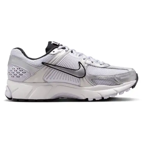 Nike Zoom Vomero 5  Women