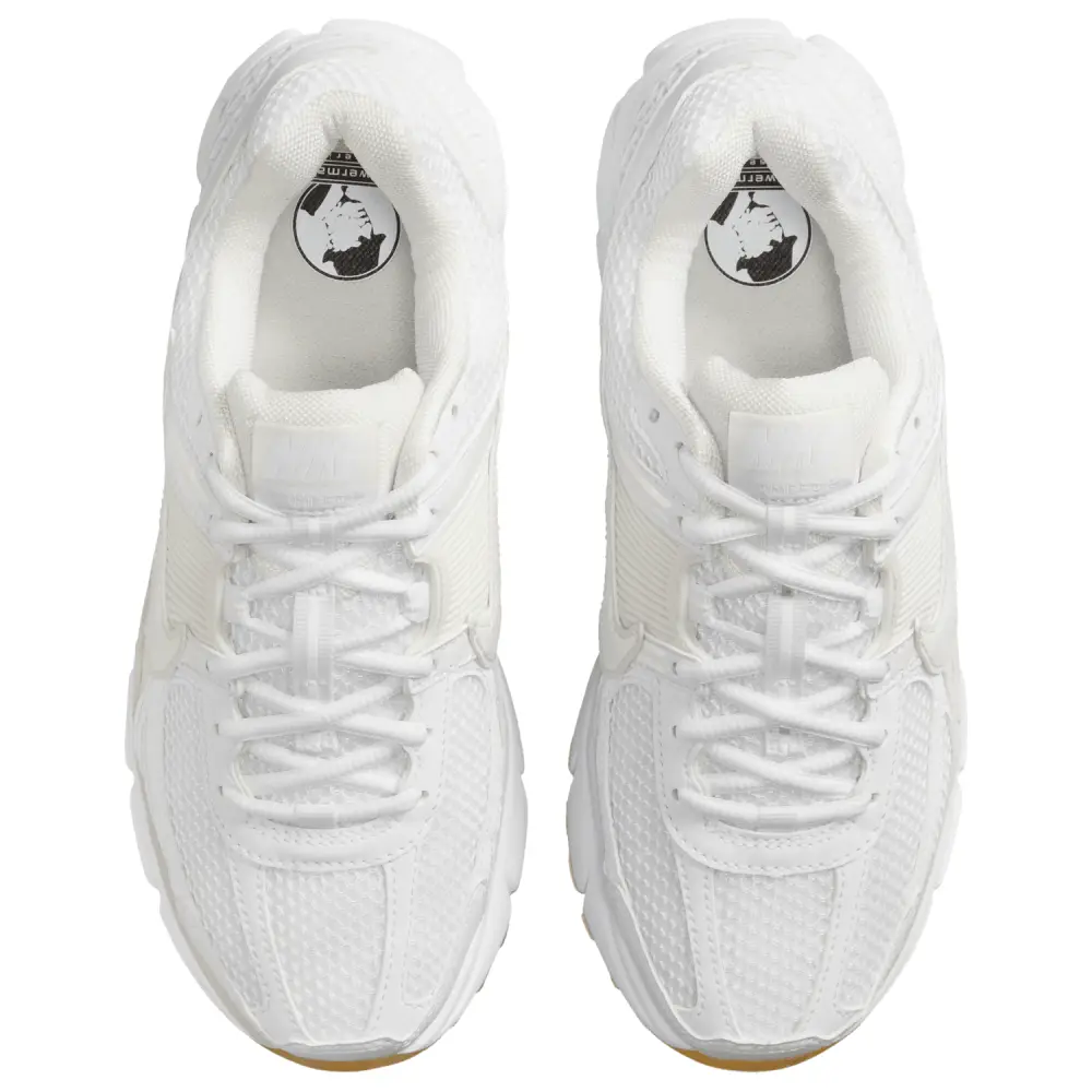 Nike Zoom Vomero Roam  Men 