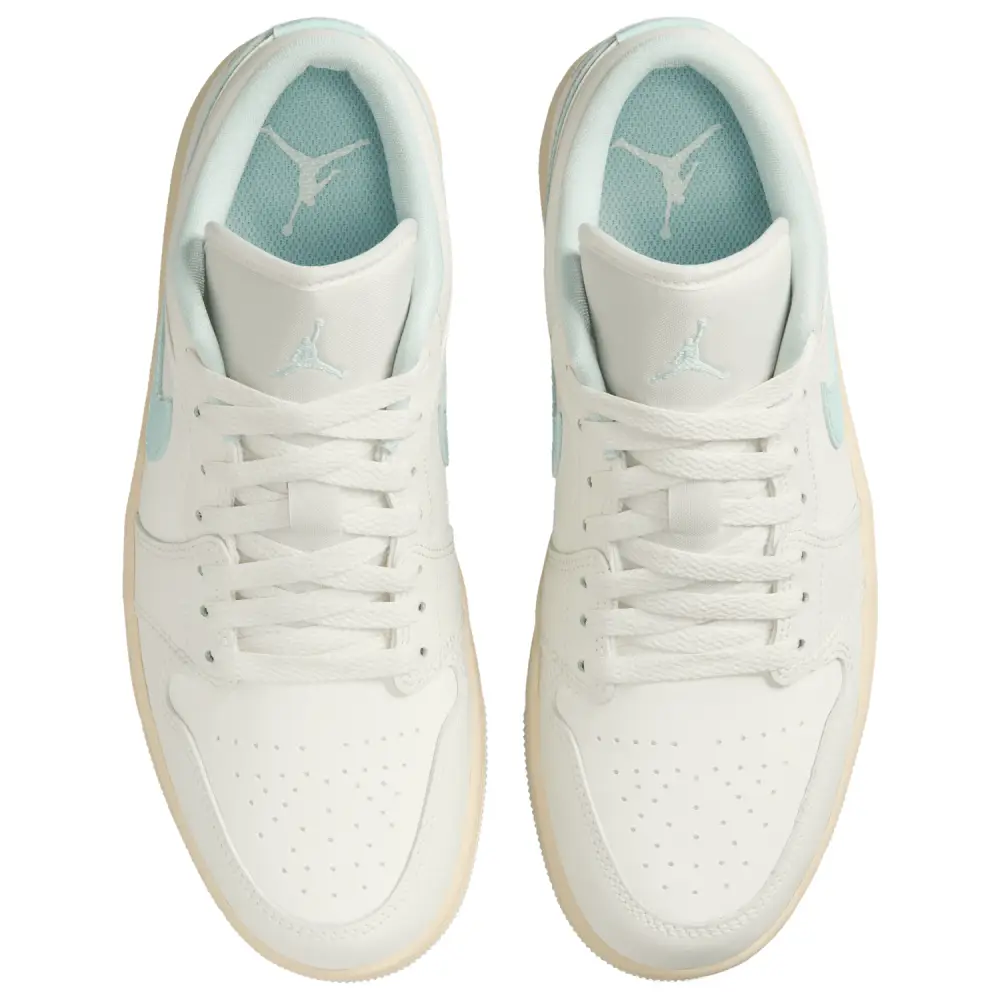 Jordan 1 Low  Women 