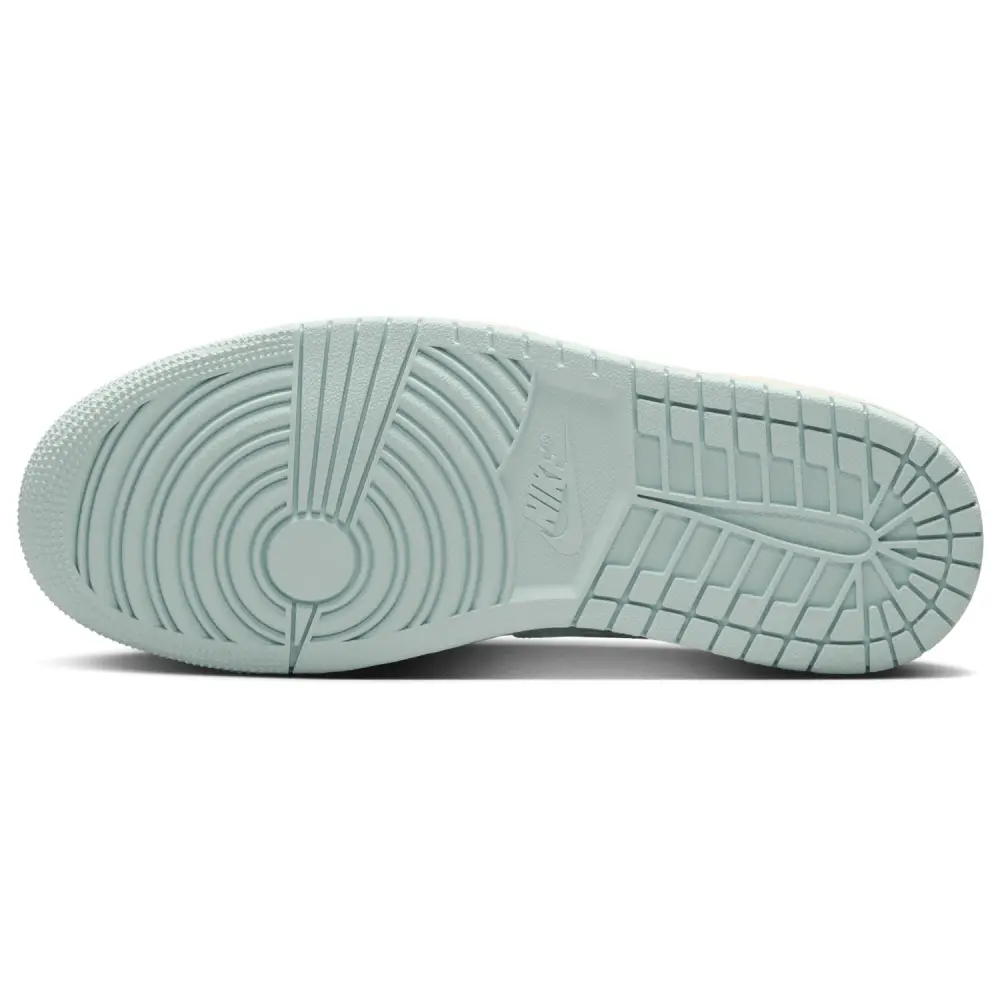 Jordan 1 Low  Women 