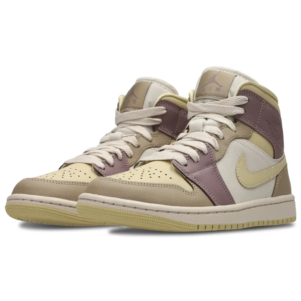 Jordan 1 Mid  Women 