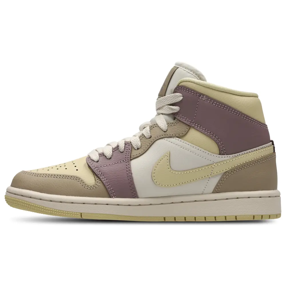 Jordan 1 Mid  Women 