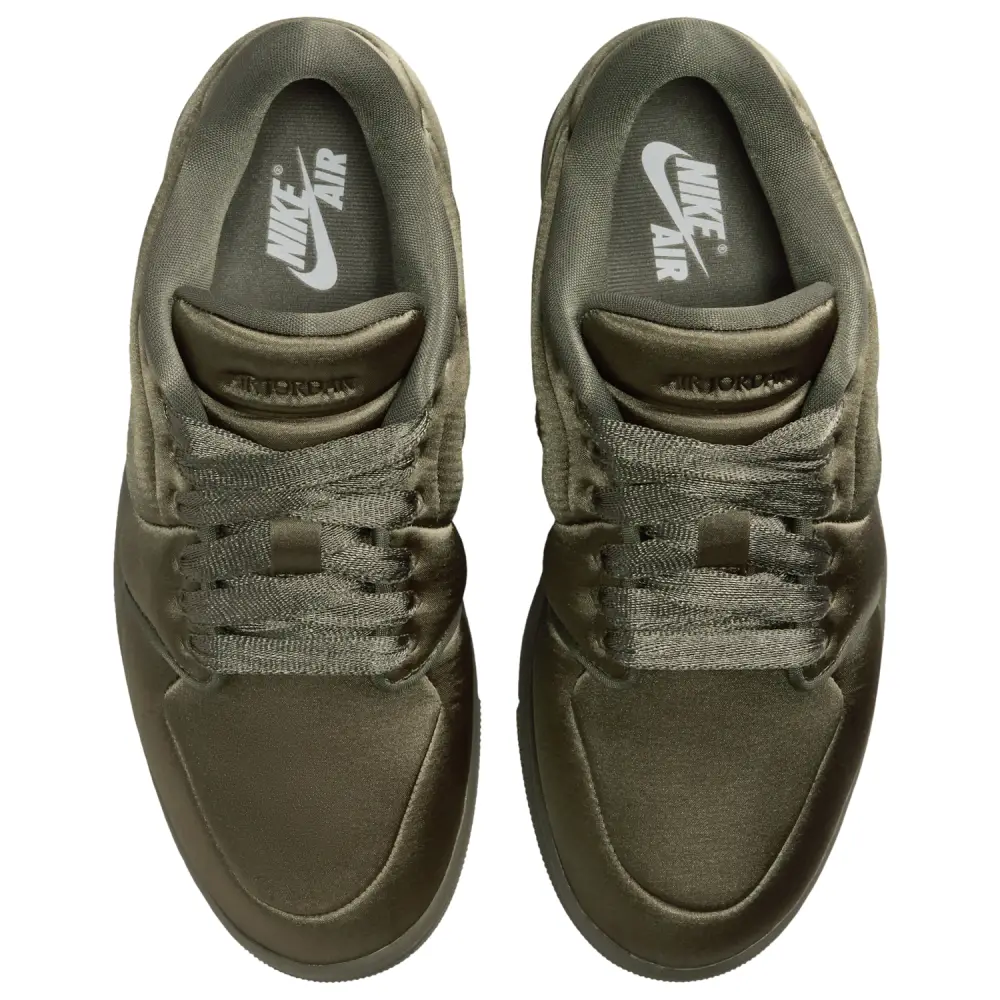 Jordan 1 Low  Women 