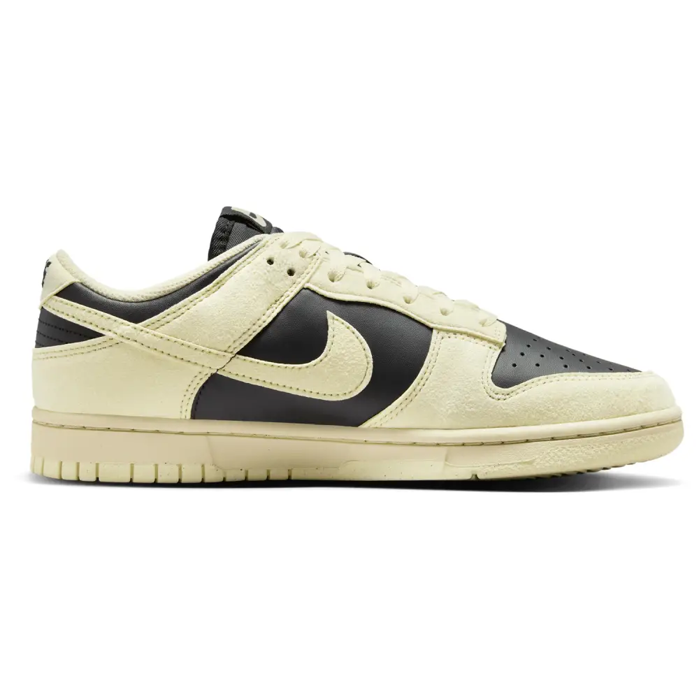 Nike Dunk Low  Women 