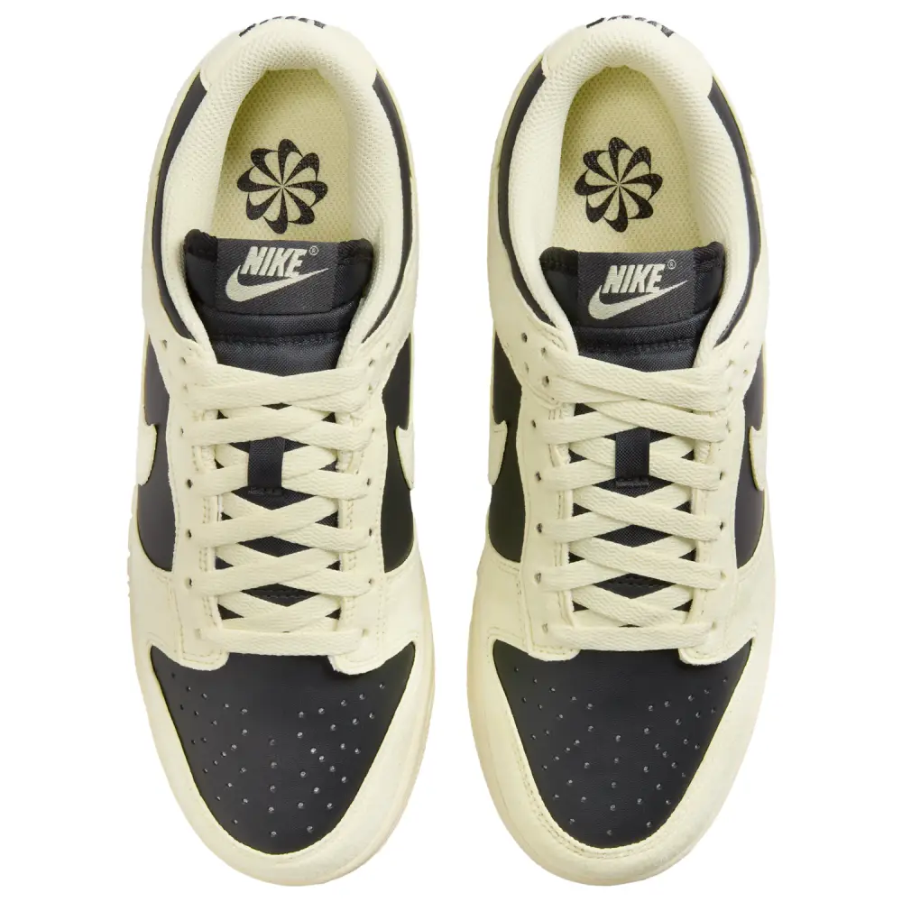 Nike Dunk Low  Women 