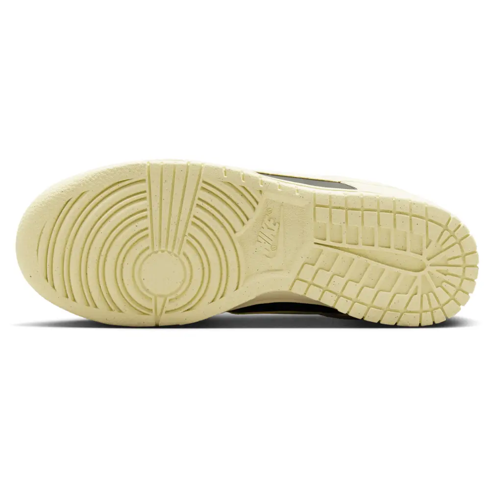 Nike Dunk Low  Women 