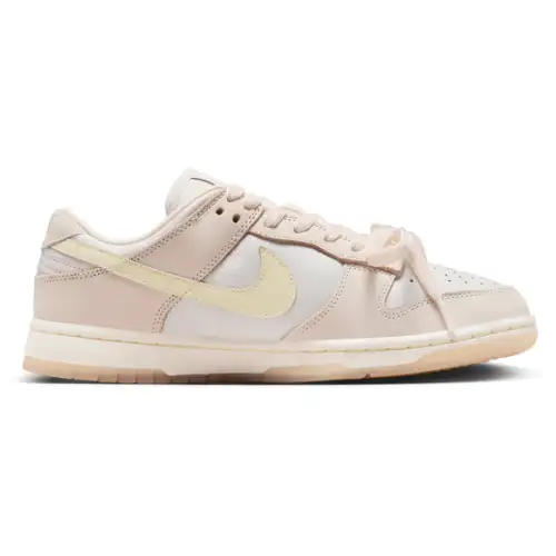 Nike Dunk Low  Women