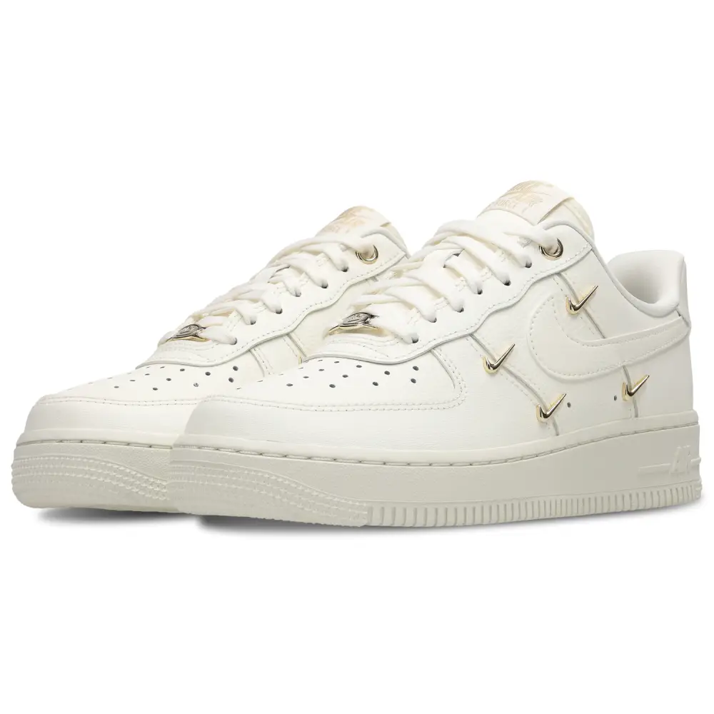 Nike Air Force 1 Low  Women 