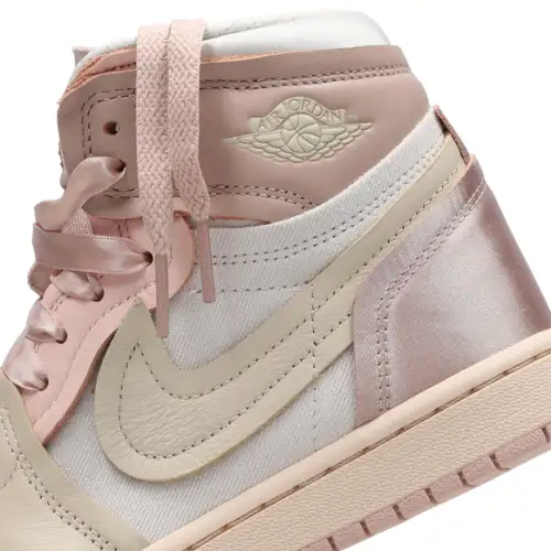 Jordan 1 Mid Women