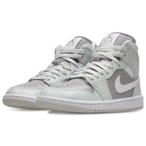 Jordan 1 Mid  Women 