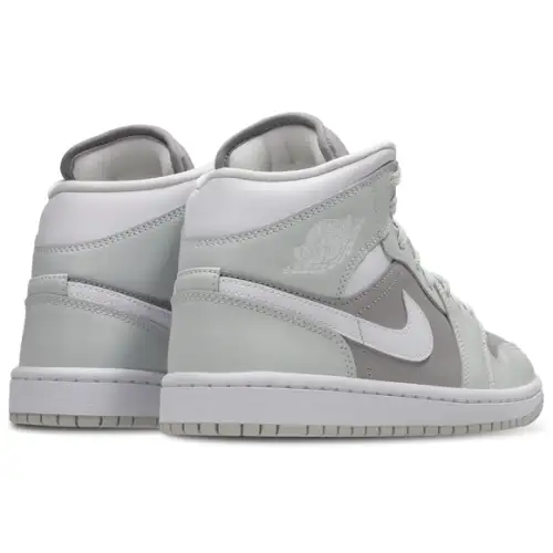 Jordan 1 Mid  Women 
