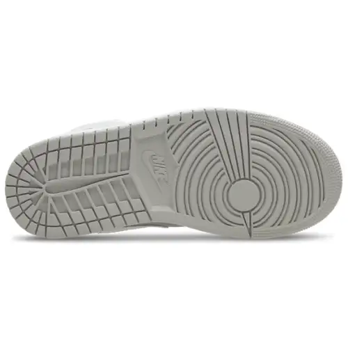 Jordan 1 Mid  Women 