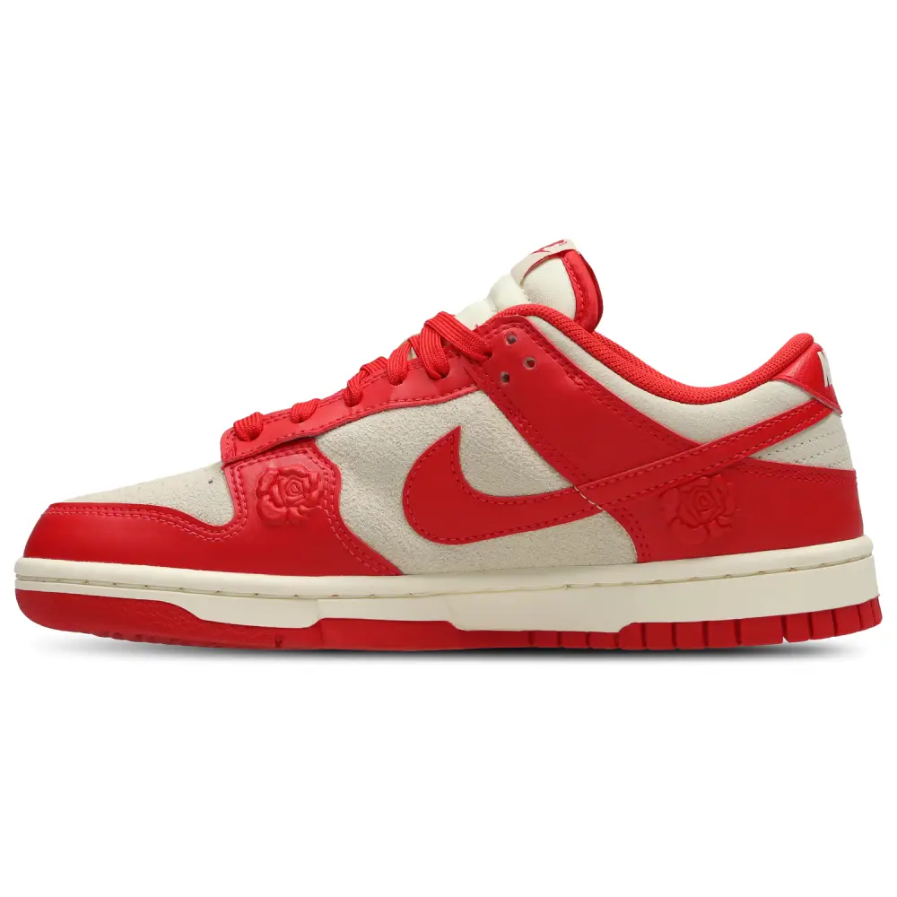 Nike Dunk Low  Women 