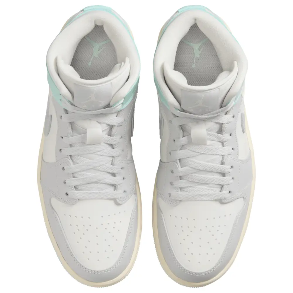Jordan 1 Mid  Women 