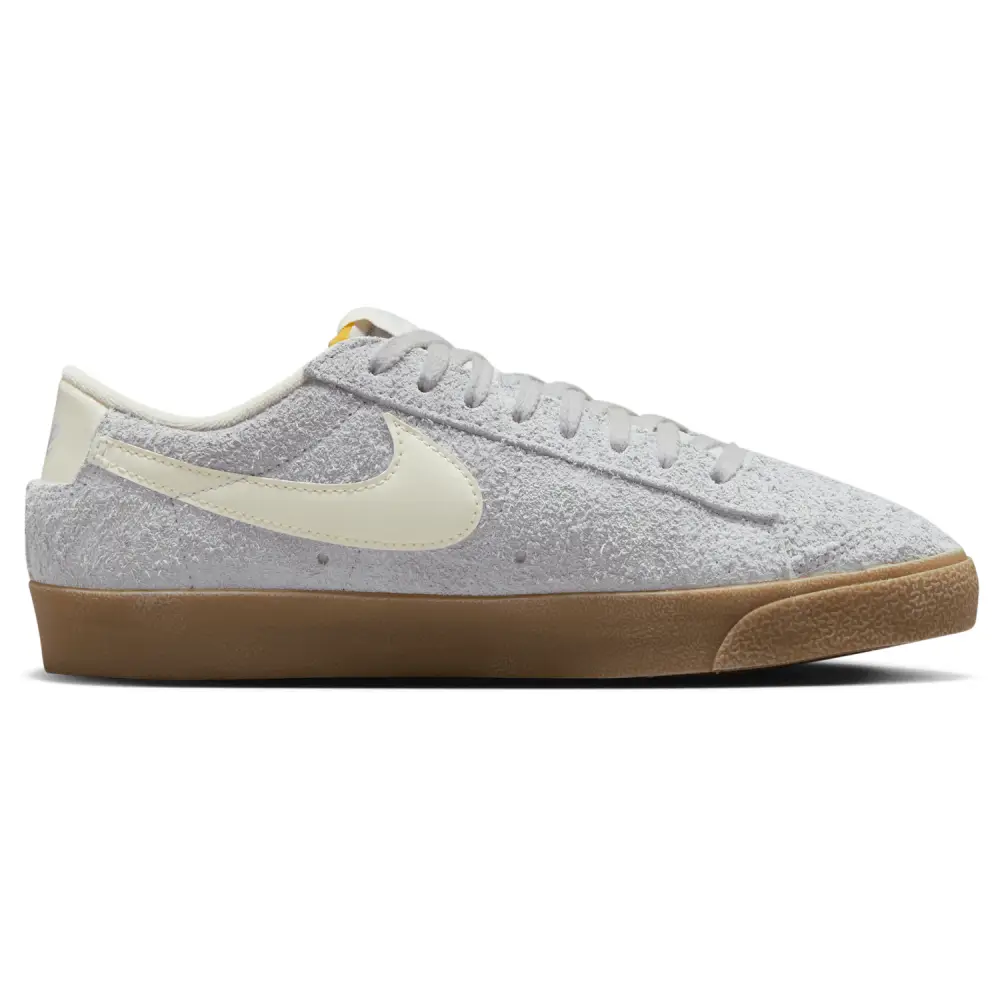 Nike Blazer Roam Mid  Women 